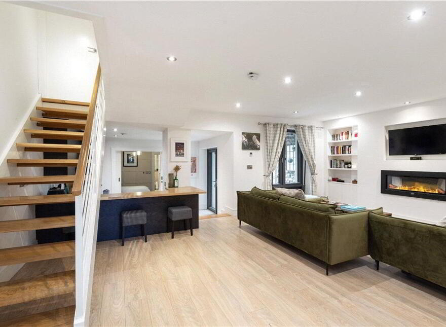 1 Eaton Place, Monkstown, A94D893