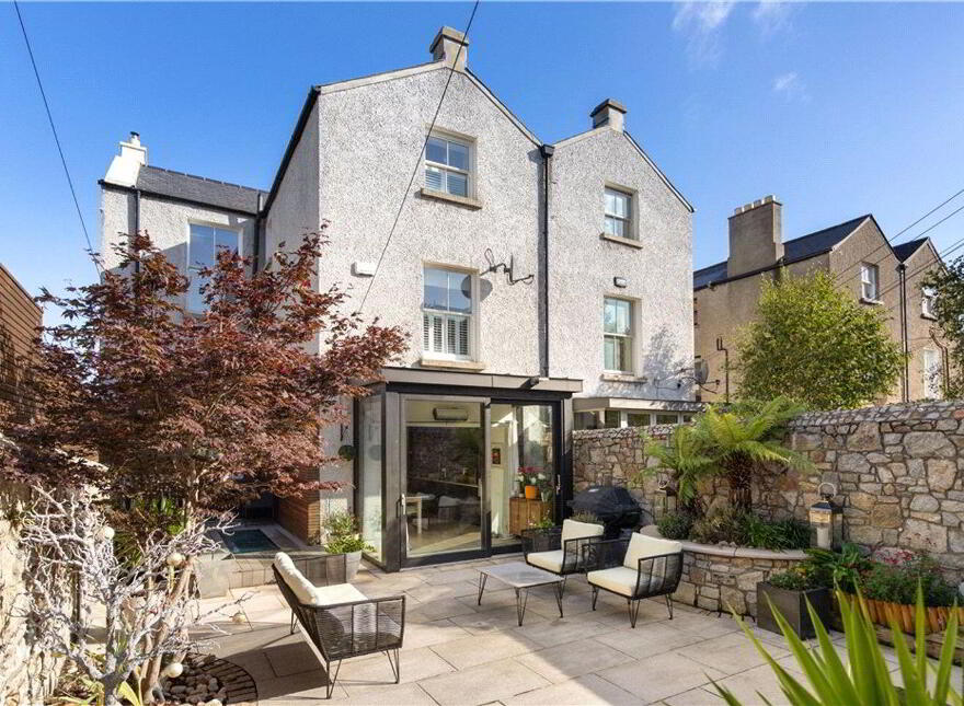 1 Eaton Place, Monkstown, A94D893