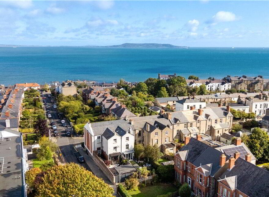 1 Eaton Place, Monkstown, A94D893