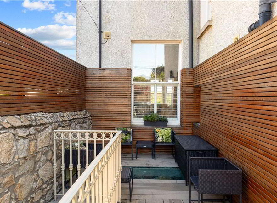 1 Eaton Place, Monkstown, A94D893