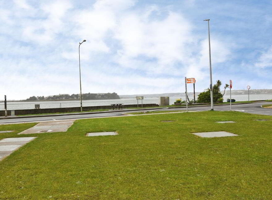Main Street, Whitegate, P25K6C8