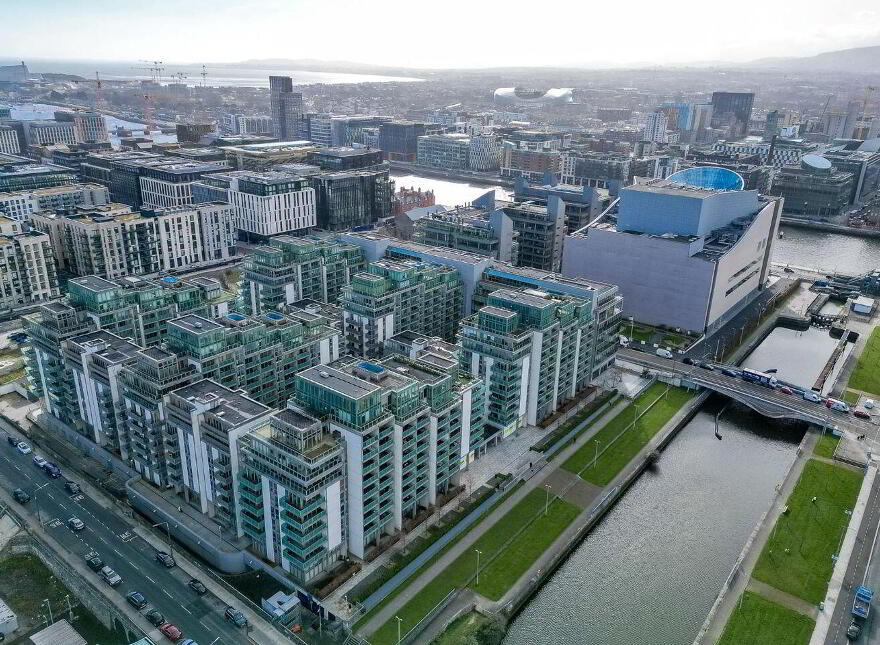 63 Kirkpatrick House, Ifsc, Ifsc, D01KT21 photo