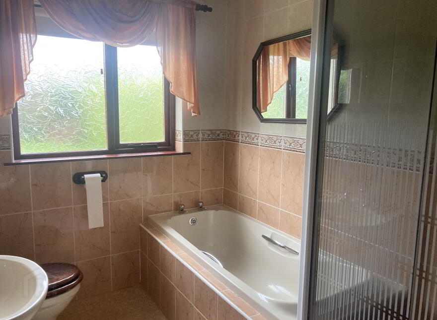 23 Randall Heights, Kilkeel, BT34 4XU