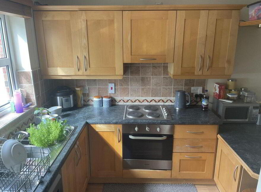 8 Ardenlee Rise, Belfast, BT6 8QD
