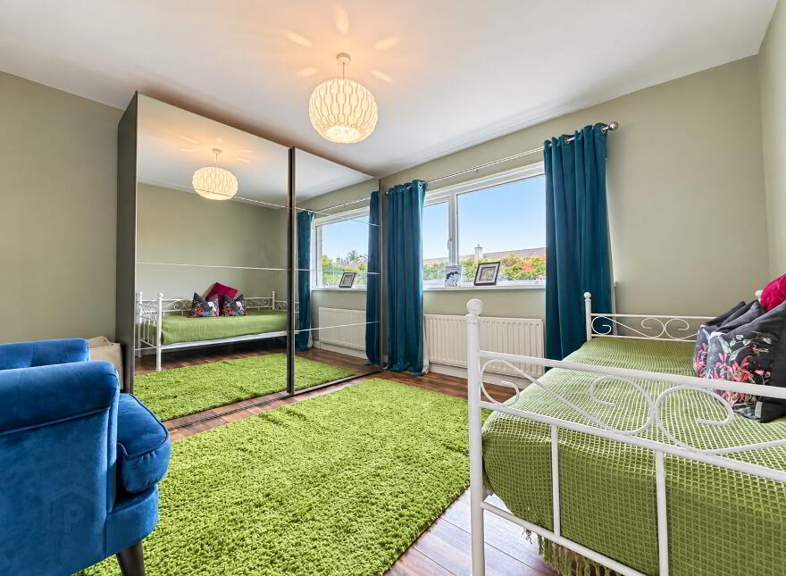 12 Red Fort Park, Carrickfergus, BT38 9EW