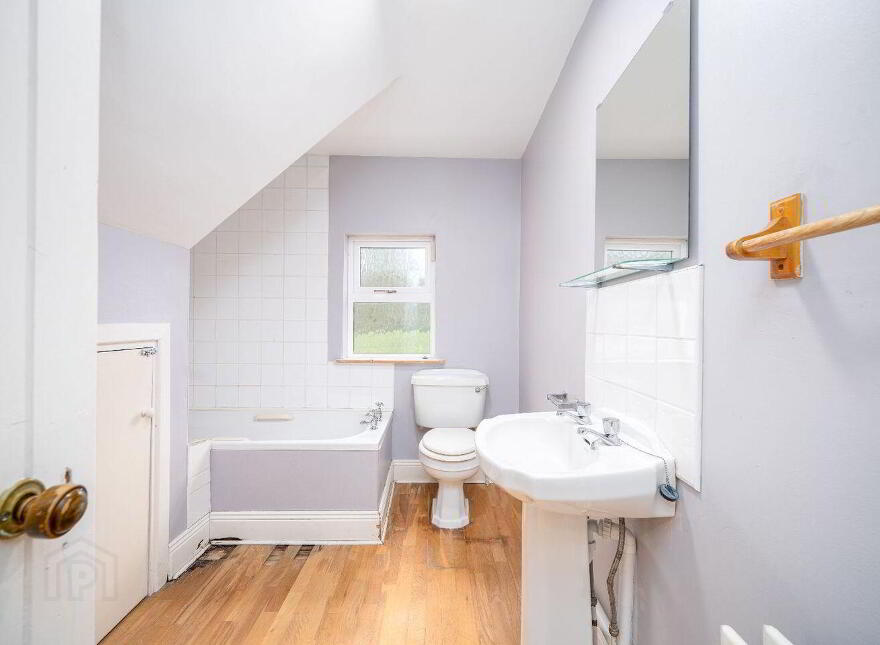 Heather Cottage, Ballymacsimon, Glenealy, A67P085