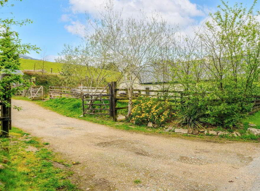 Heather Cottage, Ballymacsimon, Glenealy, A67P085