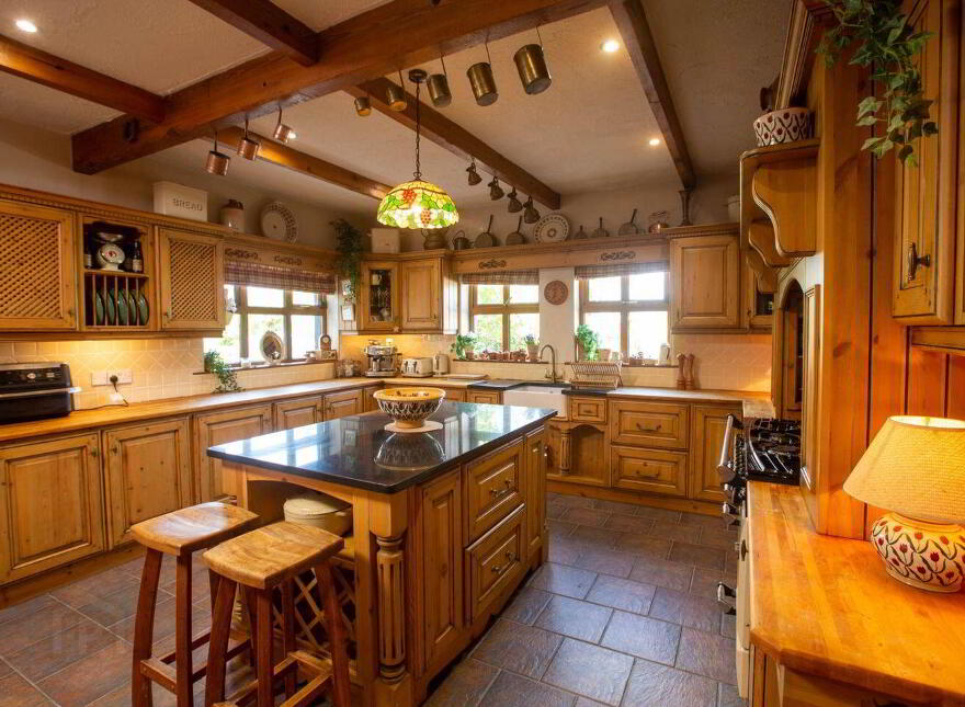 Castletown, Inch, Kilmichael, Y25WY06