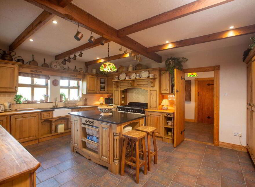 Castletown, Inch, Kilmichael, Y25WY06