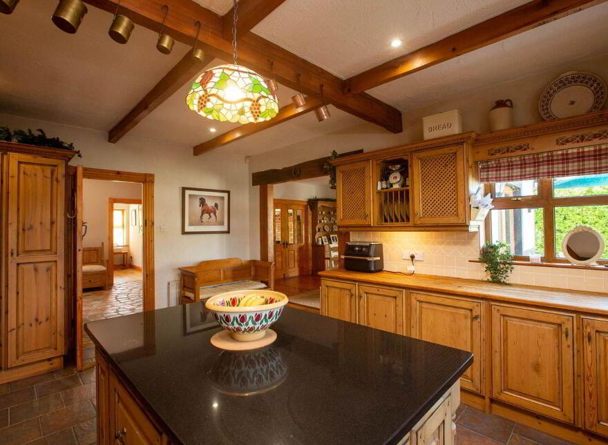 Castletown, Inch, Kilmichael, Y25WY06