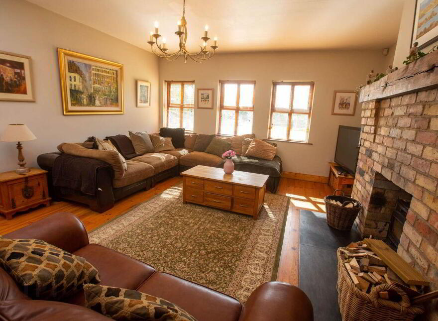 Castletown, Inch, Kilmichael, Y25WY06