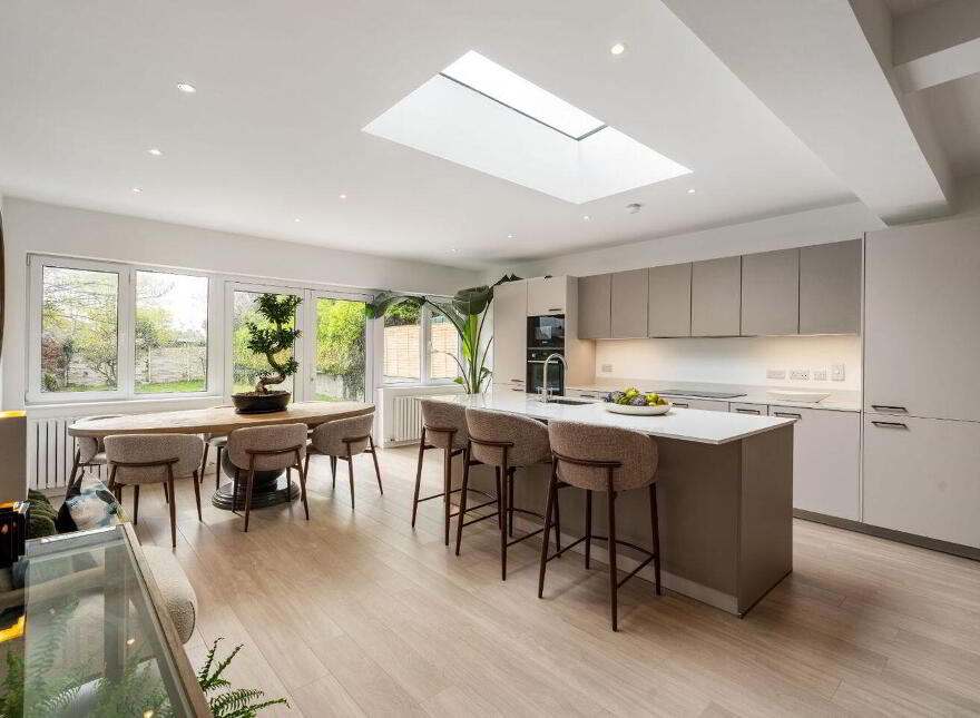 14 South Avenue, Mount Merrion, A94V2H1