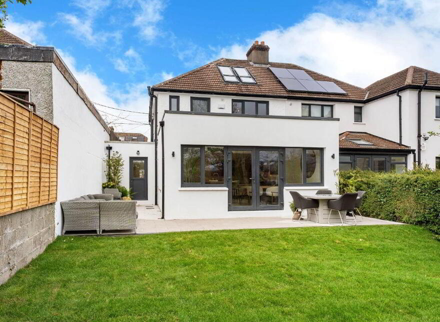 14 South Avenue, Mount Merrion, A94V2H1