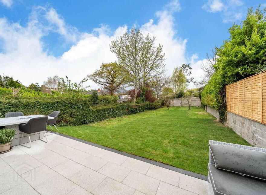 14 South Avenue, Mount Merrion, A94V2H1