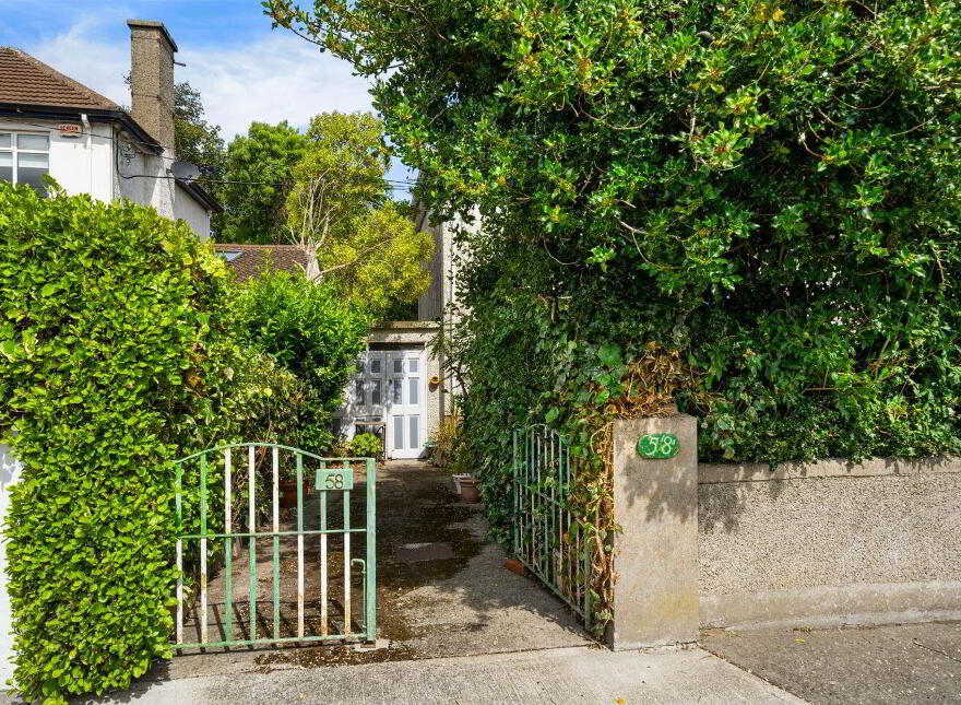 58 Glenabbey Road, Mount Merrion, A94X6C6