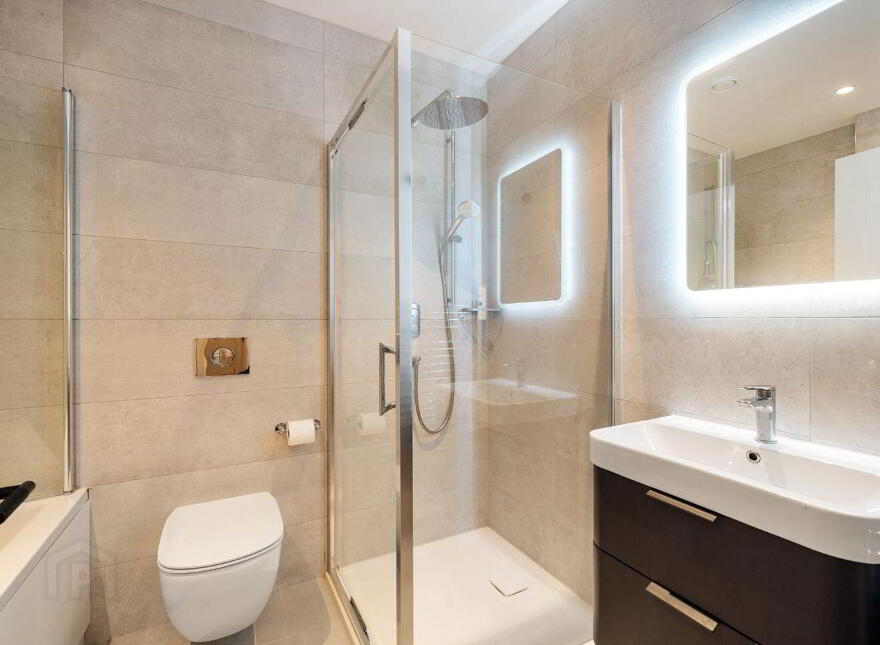 Apartment 4 Low Rock Apartments, Coast Road, Malahide, K36C5R7
