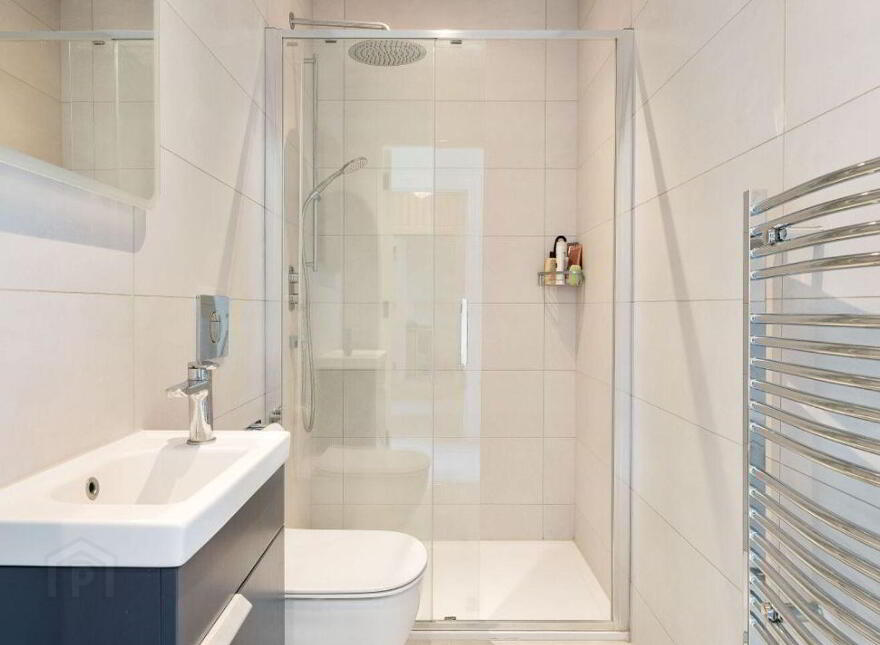 Apartment 4 Low Rock Apartments, Coast Road, Malahide, K36C5R7