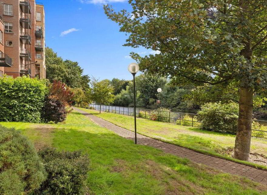 Apartment 2 Wellington, Riverpark Apartments, Islandbridge, Islandbridge, D08H324