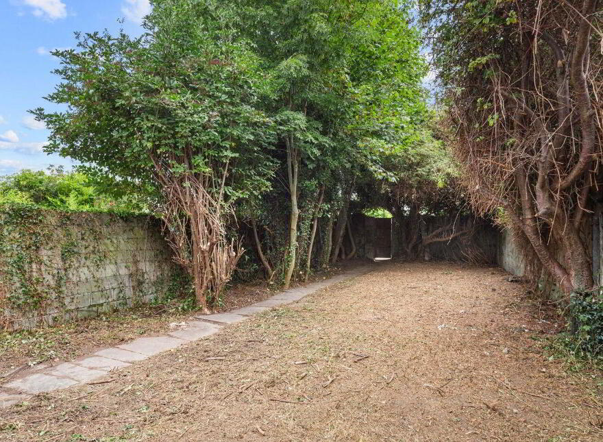 46 Sweet Briar Lane, Kilmacud, D14F688