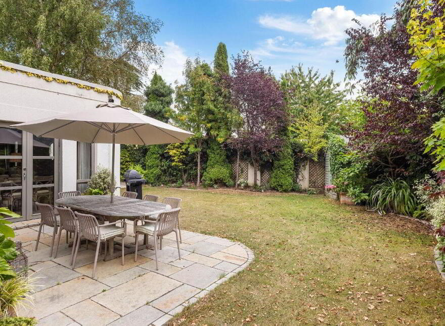 5 Roebuck Park, Goatstown, D14Y6R3