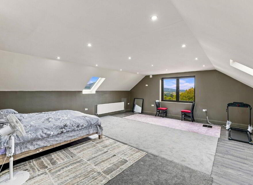Mountain Light, Ballinlug West, Killanne, Y21K6YX
