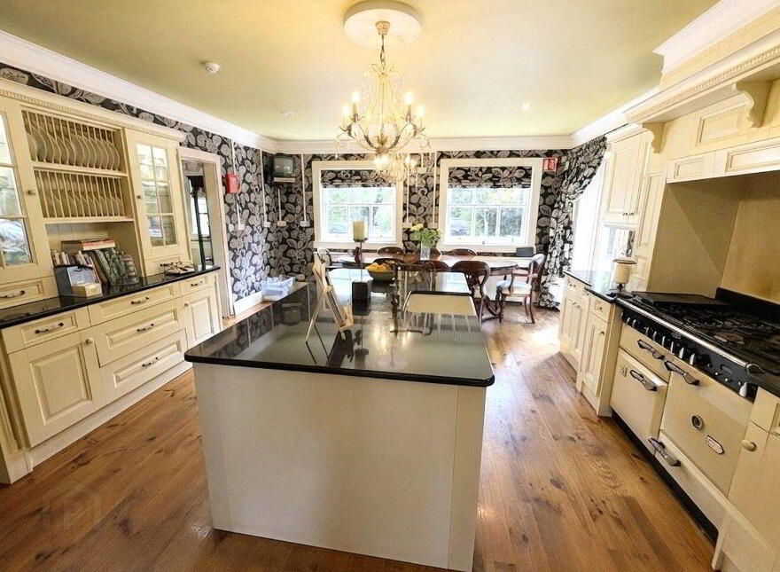 The Pond House, Narraghmore, Kilcullen, R14NY36