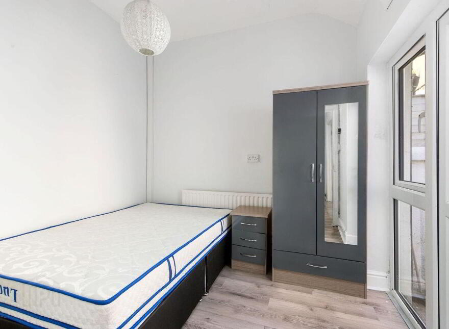 16 Gilford Terrace, Sandymount, D04C652
