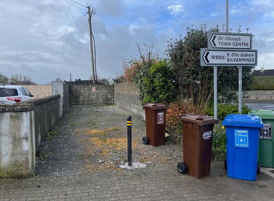 Ashe Road, Nenagh