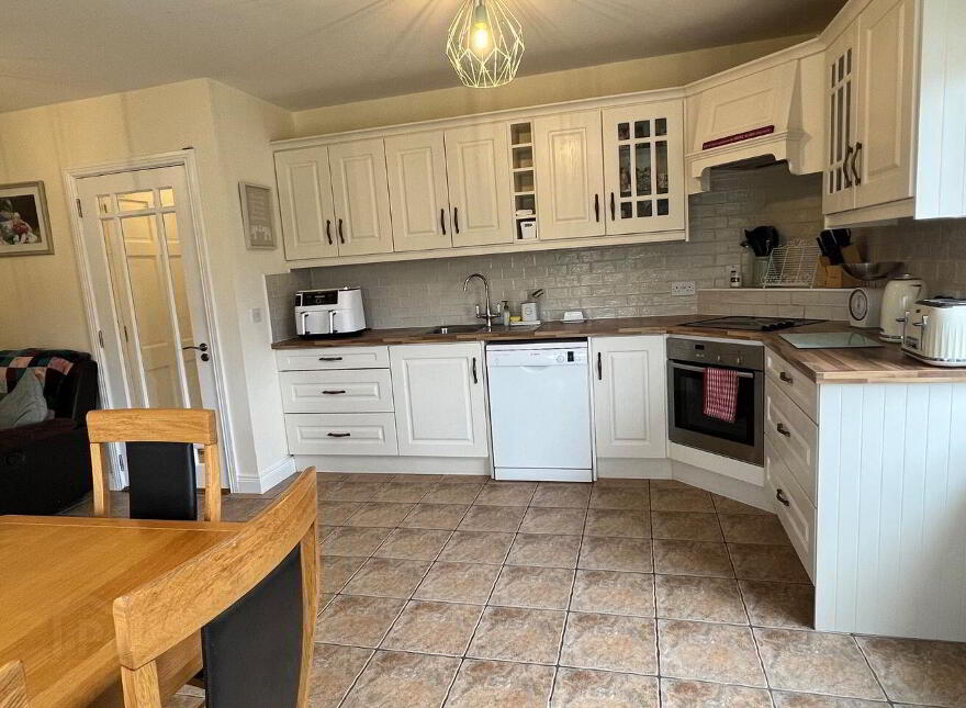 22 Pallas Derg, Newtown, Nenagh, E45AY28