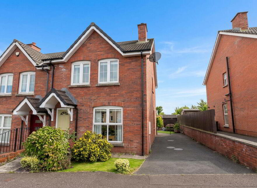 42 Tobar-Glen, Newtownabbey, BT36 6UG