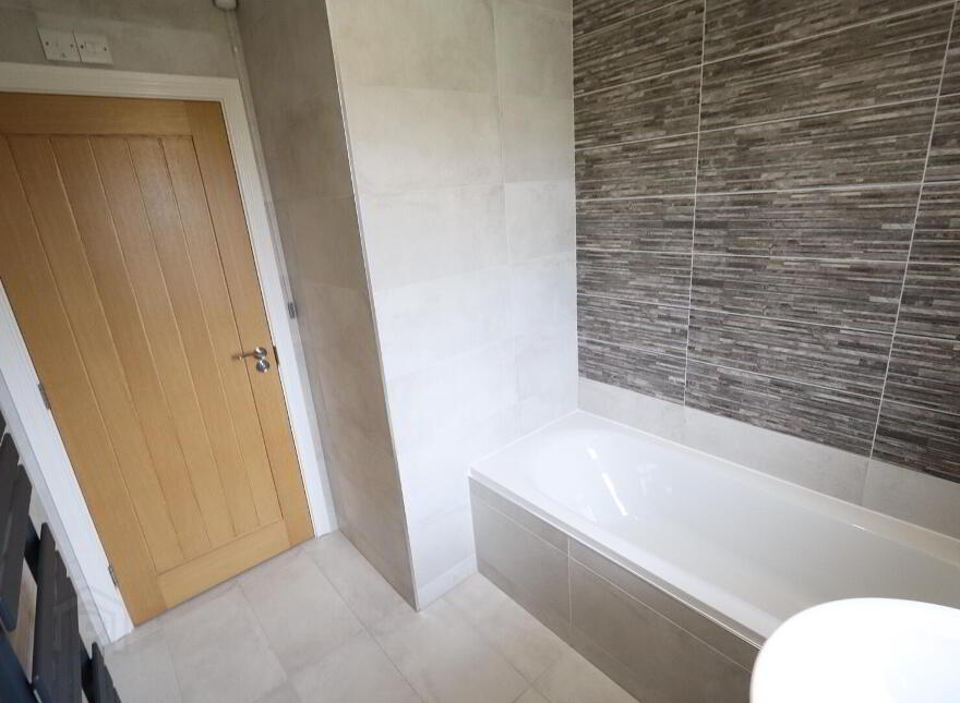 42 Tobar-Glen, Newtownabbey, BT36 6UG