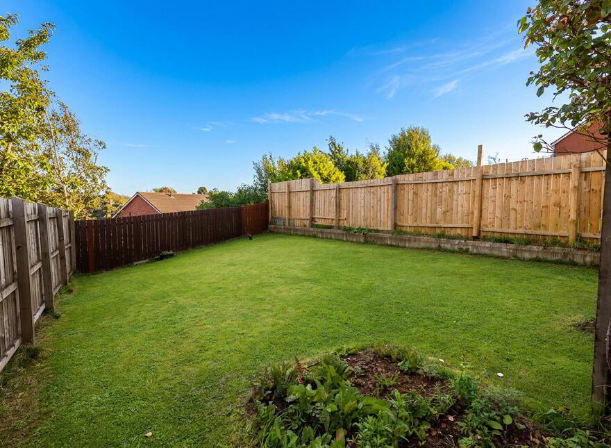 42 Tobar-Glen, Newtownabbey, BT36 6UG