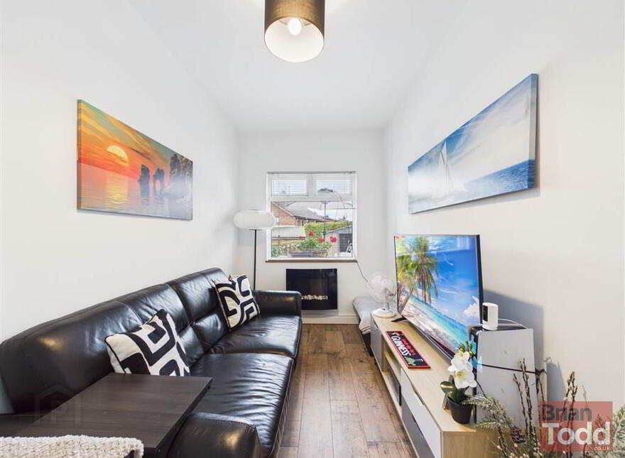 Kent Avenue, Larne, BT40 1NB