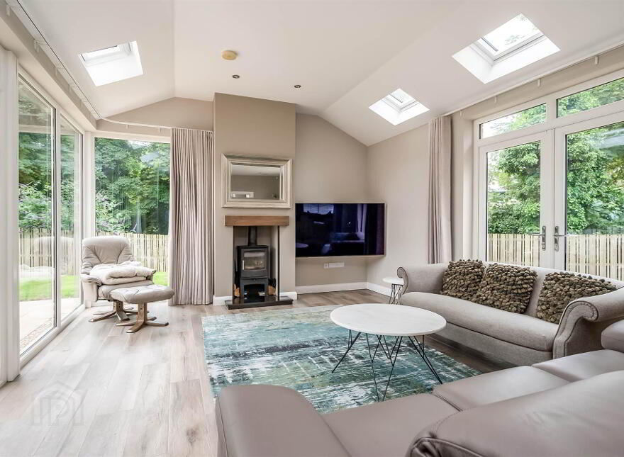 26 Willowbrook, Whiteabbey, Newtownabbey, BT37 9FE