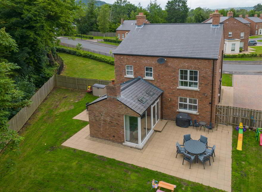 26 Willowbrook, Whiteabbey, Newtownabbey, BT37 9FE