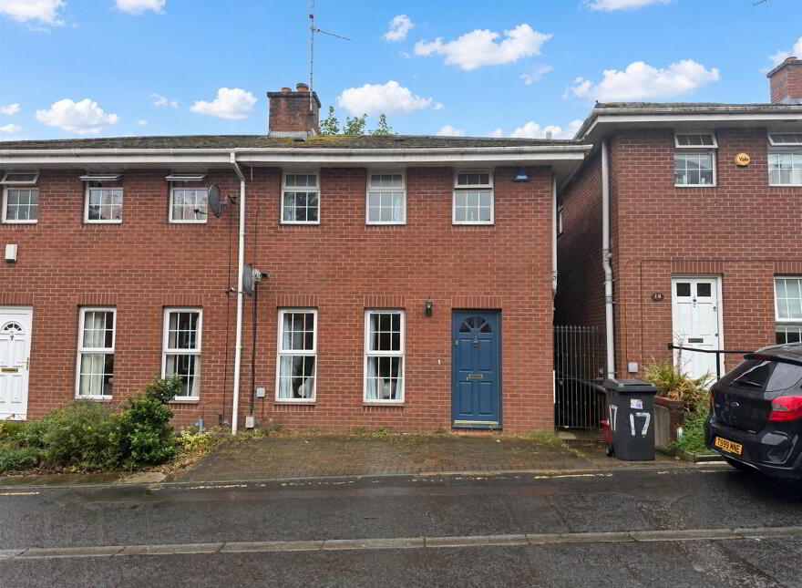 17 Rugby Court, Queens Quarter, Belfast, BT7 1PN