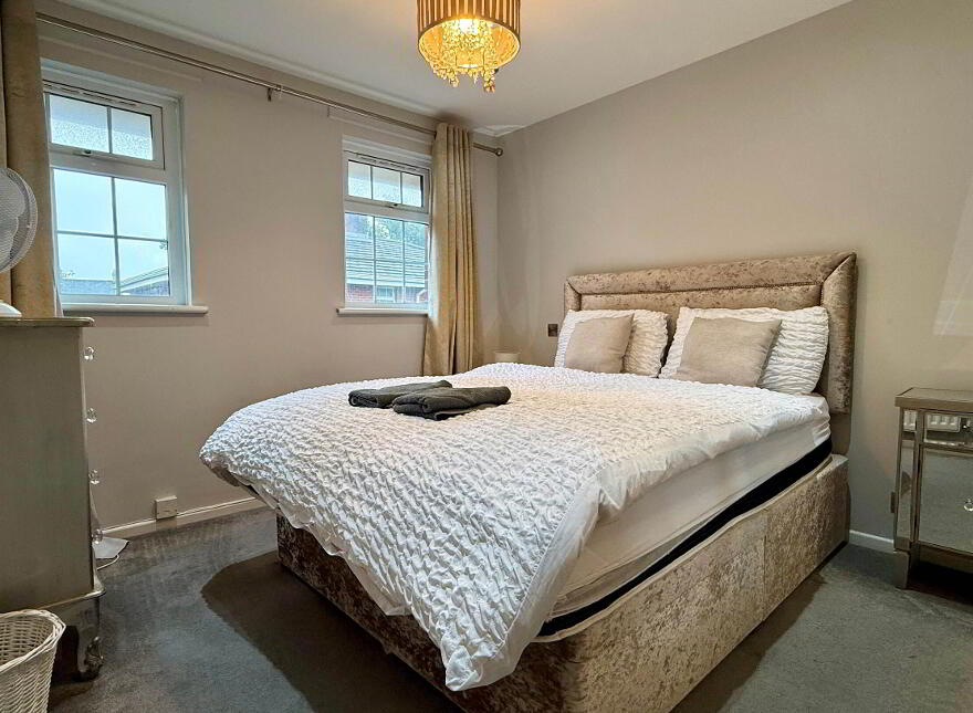 17 Rugby Court, Queens Quarter, Belfast, BT7 1PN