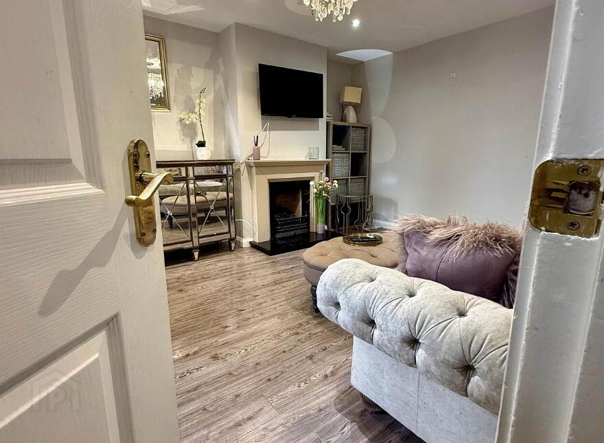 17 Rugby Court, Queens Quarter, Belfast, BT7 1PN