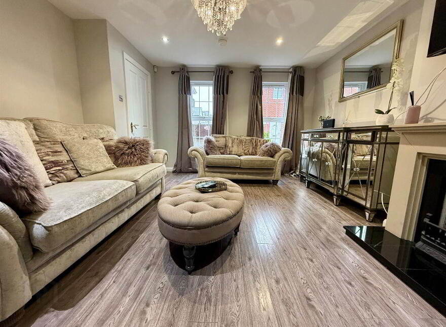 17 Rugby Court, Queens Quarter, Belfast, BT7 1PN