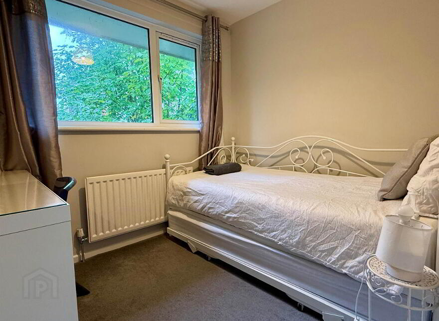 17 Rugby Court, Queens Quarter, Belfast, BT7 1PN