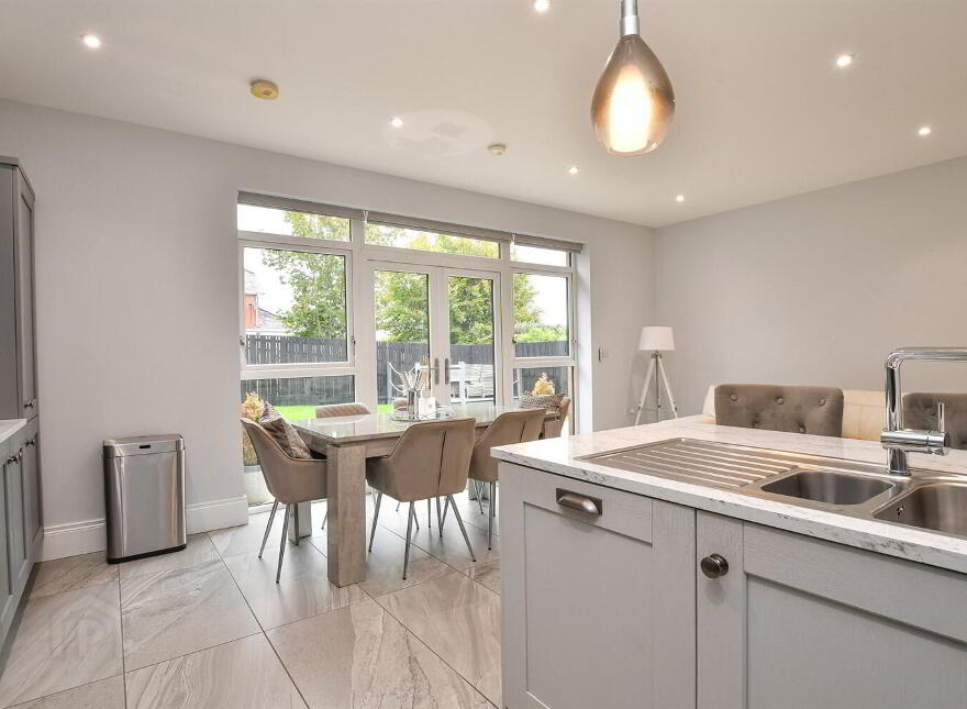 21 Donegall Park Gardens, Belfast, BT15 5EU