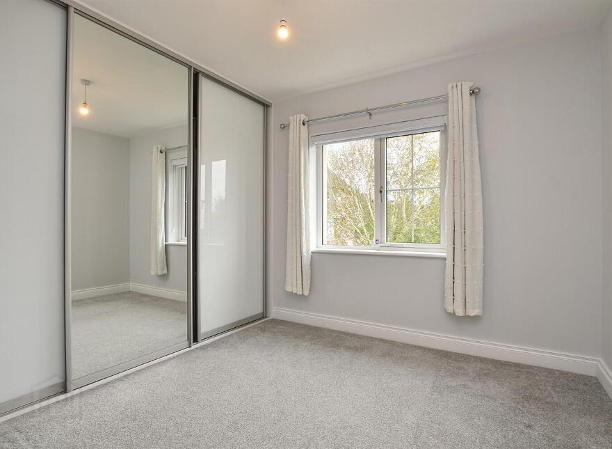 21 Donegall Park Gardens, Belfast, BT15 5EU