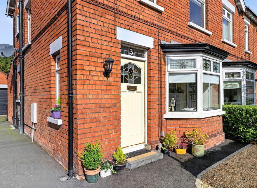 3 Belvedere Park, Stranmillis, Belfast, BT9 5GS