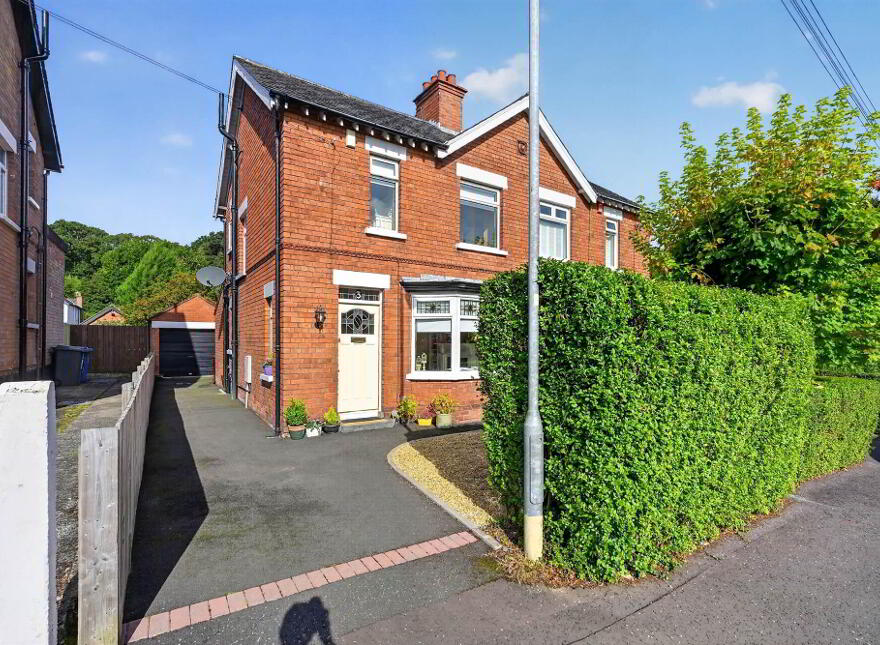 3 Belvedere Park, Stranmillis, Belfast, BT9 5GS