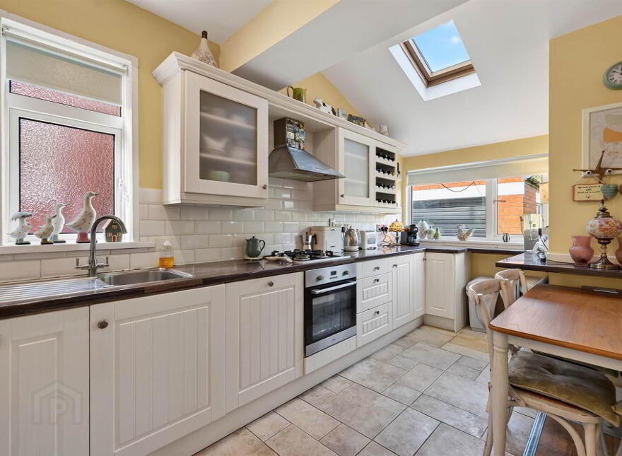 3 Belvedere Park, Stranmillis, Belfast, BT9 5GS