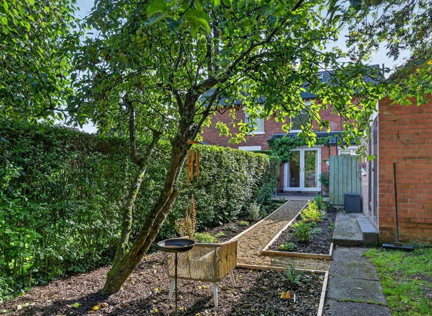 3 Belvedere Park, Stranmillis, Belfast, BT9 5GS