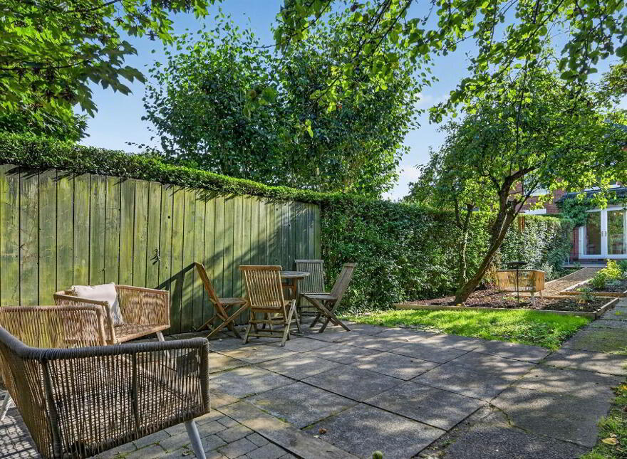 3 Belvedere Park, Stranmillis, Belfast, BT9 5GS