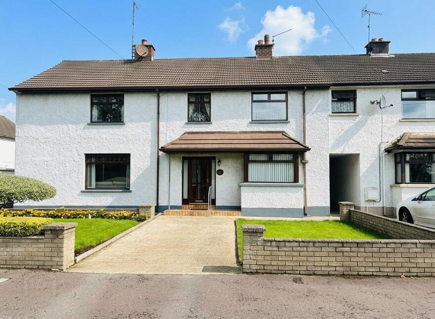 18 Braidwater Gardens, Broughshane, Ballymena, BT42 4LA