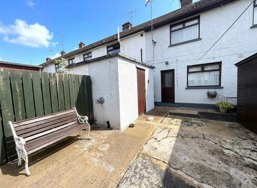 18 Braidwater Gardens, Broughshane, Ballymena, BT42 4LA