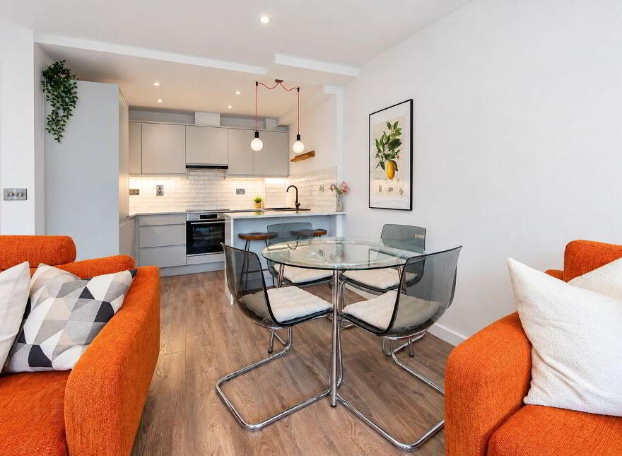 Block E, 231 Castleforbes Square, Ifsc, Ifsc, D01FT97